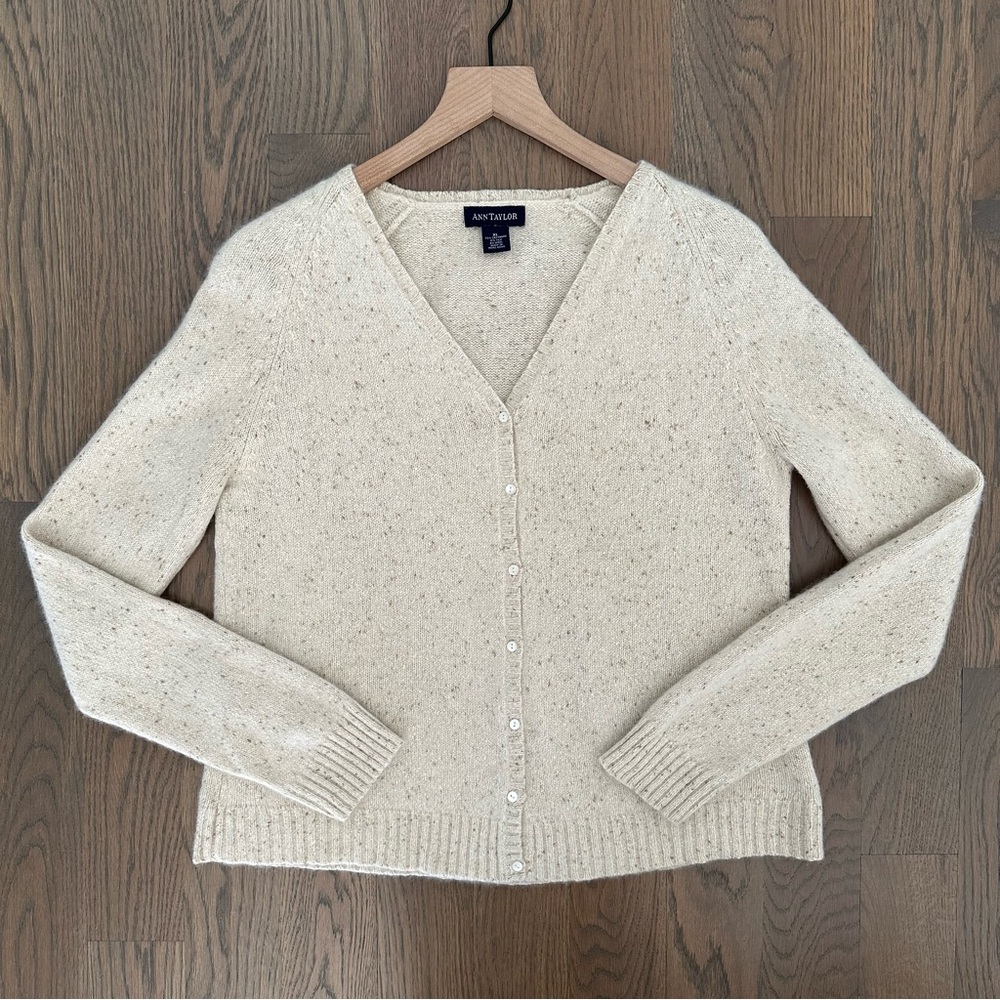 Vintage Ann Taylor Cashmere Silk Blend Melange V-Neck Cardigan in Cream Tan XL